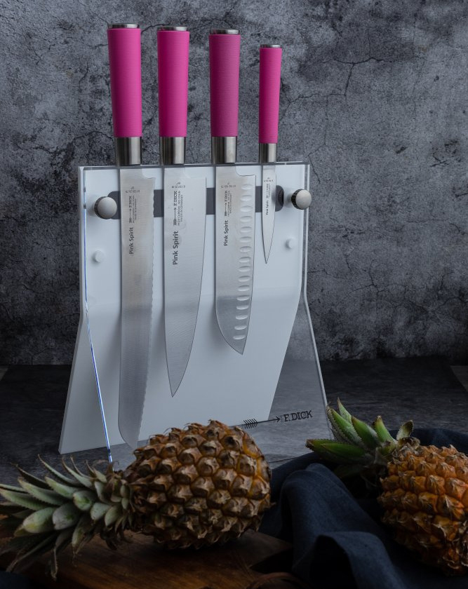 magneticky-stojan-dick-na-noze-s-nozi-ze-serie-pink-spirit-0f484c4db4abf12a7a28049527710b71