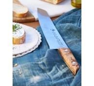 Nůž na pečivo s vlnitým výbrusem ze série VIVUM v délce 26 cm
