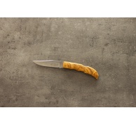 Kapesní zavírací nůž s rukojetí z olivového dřeva v délce 9 cm