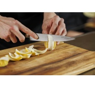 Filetovací nůž ACTIVECUT PURE v délce 18 cm, kovaný, flexibilní