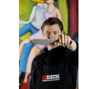 Santoku ACTIVECUT PURE se speciálním výbrusem, v délce 18 cm, kovaný