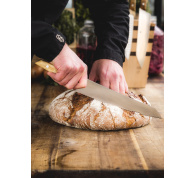 Nůž na pečivo s vlnitým výbrusem ze série VIVUM v délce 26 cm