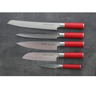 Santoku se speciálním výbrusem Dick ze série RED SPIRIT v délce 18 cm