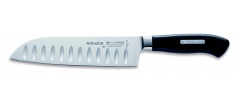 Santoku se speciálním výbrusem, kovaný ze série Dick ACTIVE CUT v délce 18 cm